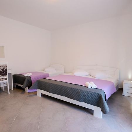 Rujno Apartments Starigrad Paklenica Ngoại thất bức ảnh