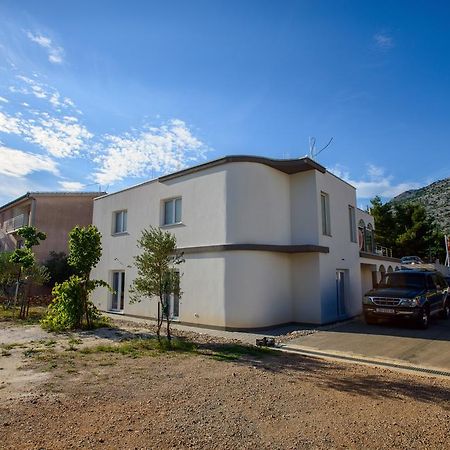 Rujno Apartments Starigrad Paklenica Ngoại thất bức ảnh
