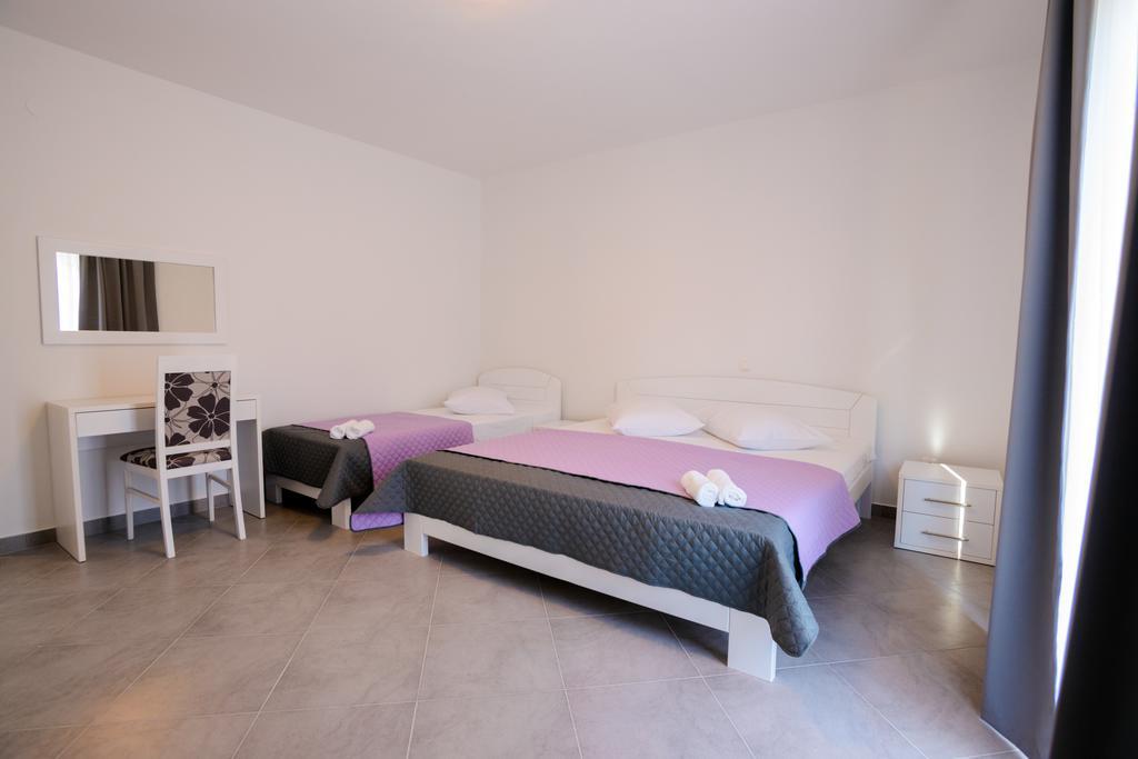 Rujno Apartments Starigrad Paklenica Ngoại thất bức ảnh
